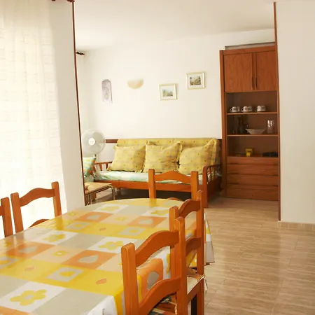 Apartamento Playa 3000 *
